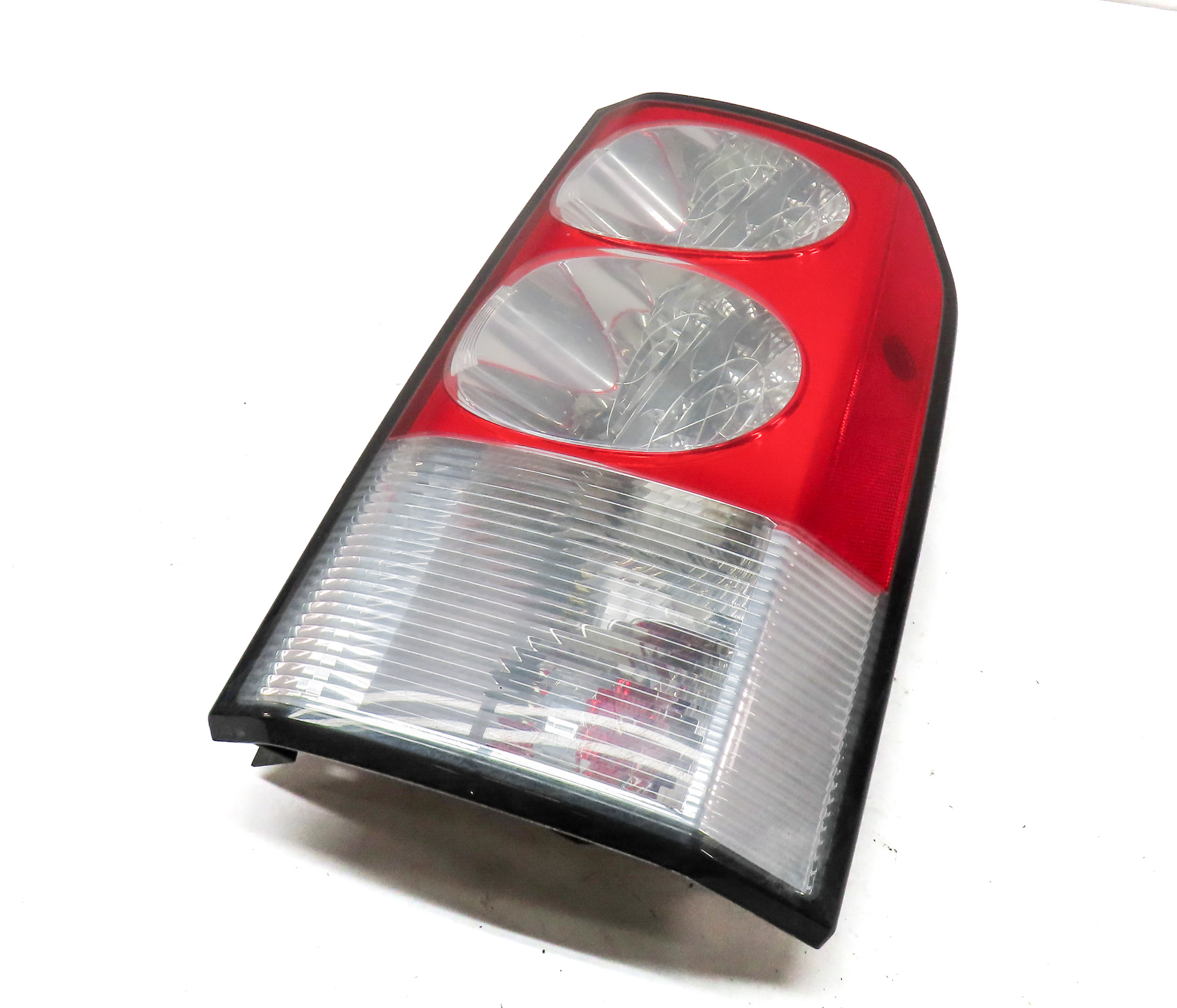 2010-2013 LAND ROVER LR4 - RIGHT PASSENGER REAR TAILLIGHT BRAKE LIGHT LAMP — exact item pictured
